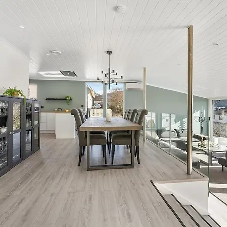 Casa Knott Ульстейнвик